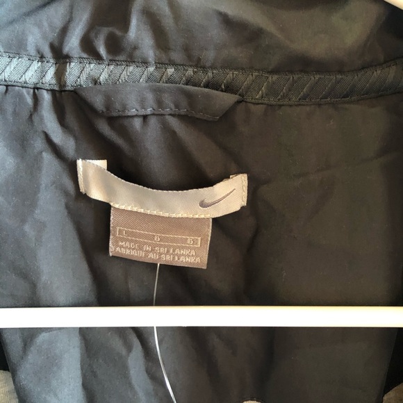 Nike men’s running lightweight jacket L - Picture 8 of 11